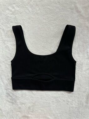 Better Be Ribbed Cut Out Sports Bra Black Size M/L  Sporty Activewear Athletic